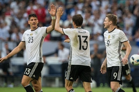 Video bàn thắng: Đức 2-0 Hungary (Giao hữu quốc tế)