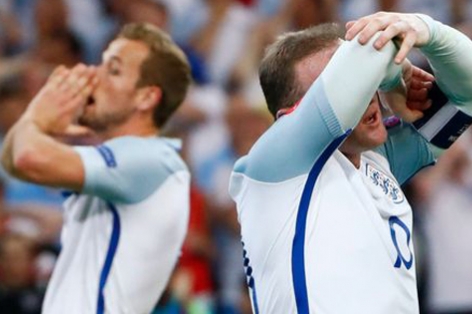 Rooney: 'ĐT Anh xứng đáng có ba điểm'
