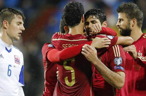 Kết quả Tây Ban Nha 1-0 Cộng hòa Séc: Người hùng Pique