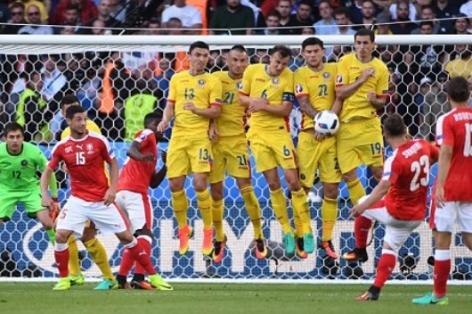 Video bàn thắng: Romania 1-1 Thụy Sĩ (EURO 2016)