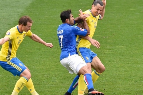 Thụy Điển nhận kỷ lục buồn sau thất bại trước Italia