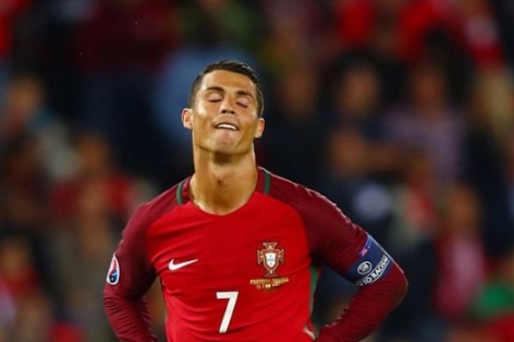 VIDEO: Những pha bỏ lỡ đáng tiếc của Ronaldo trước tuyển Áo