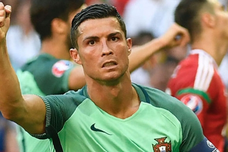 Ronaldo: 'Bồ Đào Nha có một trận hòa 'điên rồ''