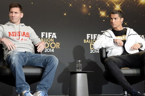 Tin nóng Euro 30/6: CR7 động viên Messi; Lộ diện người thay Hodgson