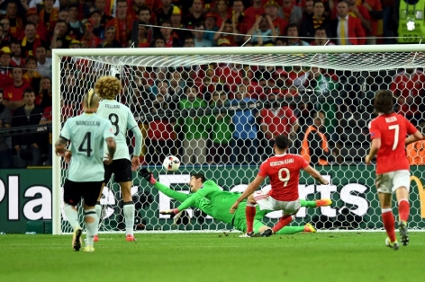 Sự thật gây sốc về cầu thủ xuất sắc nhất trận Bỉ vs xứ Wales