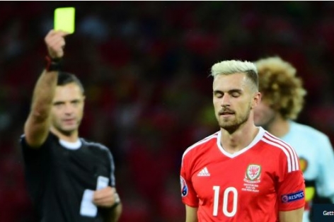 Xứ Wales thiệt hại nặng trước trận bán kết gặp Bồ Đào Nha