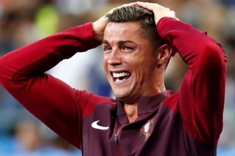 Ronaldo: Vinh quang đằng sau những giọt nước mắt