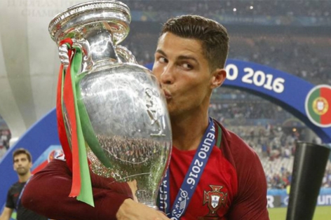 Ronaldo nói gì về chức vô địch lịch sử cùng Bồ Đào Nha?