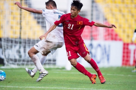 Tin bóng đá Việt Nam 25/9: AFC vinh danh Nguyễn Hữu Thắng