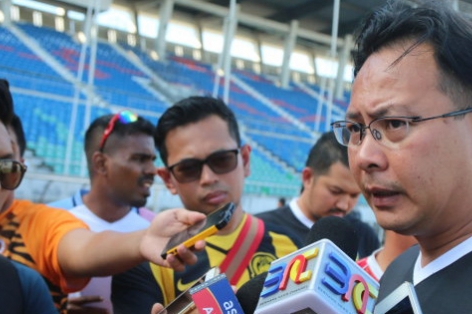 HLV Malaysia e ngại 'một cầu thủ nhỏ con, có kèo trái rất dị' của ĐTVN