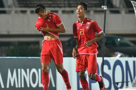 Tin AFF Cup 24/11: Đội đầu tiên dừng bước, ĐTVN tránh được Thái ở bán kết