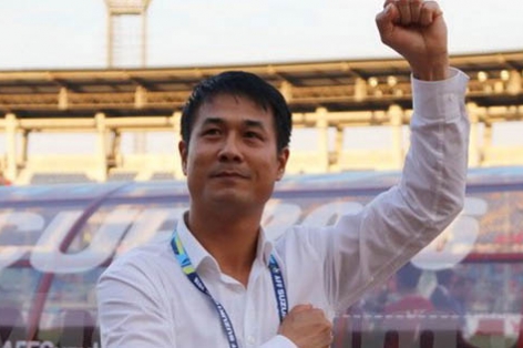 Nguyễn Hữu Thắng là HLV nội đầu tiên đưa ĐTVN váo bán kết AFF Cup