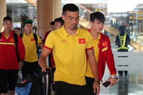 Đội tuyển Việt Nam lên đường sang Indonesia