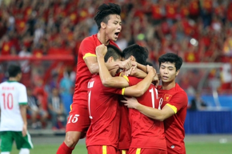 Điểm tin 1/12: Hai cầu thủ Việt Nam được bóng đá Úc theo dõi