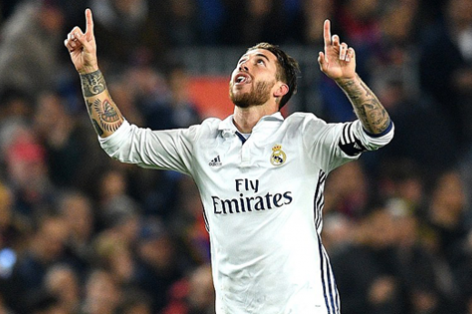 Ramos tỏa sáng, Real Madrid hòa kịch tính Barcelona