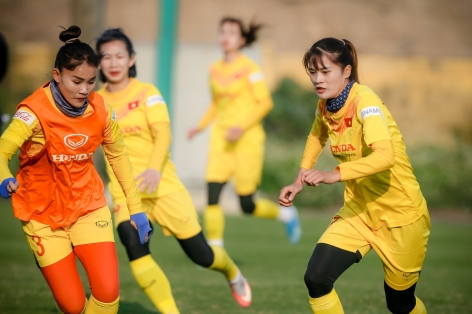 ĐT nữ Việt Nam đá giao hữu với đội U23 nam SEA Games 23