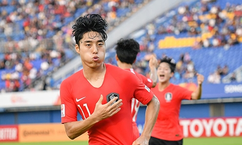 U23 Hàn Quốc trở thành đội đầu tiên giành vé vào tứ kết U23 châu Á