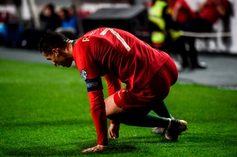 Ronaldo chấn thương, Bồ Đào Nha tiếp tục gây thất vọng