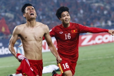 Tuyển thủ Việt Nam quyết ghi bàn dành tặng người thân