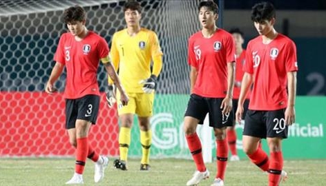 Son Heung min 'nổ súng', Hàn Quốc chính thức vào vòng 1/8