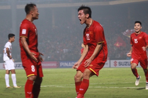 Chấm điểm Việt Nam 3-0 Campuchia: Ấn tượng song tấu trên hàng công