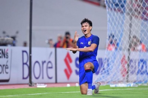 “Sát thủ” của ĐT Thái Lan quyết vô địch AFF Cup 2018