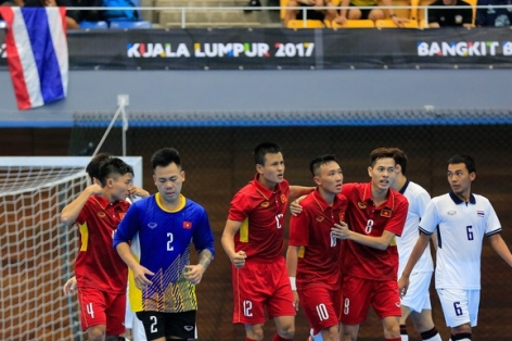 Thi đấu bế tắc, futsal Việt Nam hòa kịch tính Malaysia