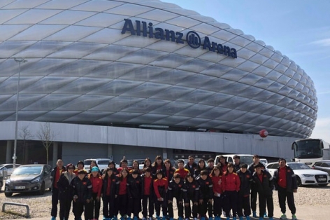 ĐT nữ Việt Nam đá giao hữu với CLB Bayern Munich