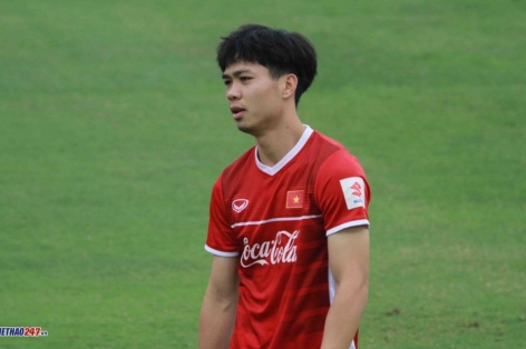 Công Phượng tỏa sáng, ĐT Việt Nam đánh bại Seoul FC