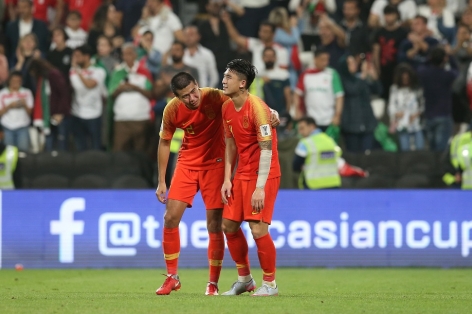 Cầu thủ Trung Quốc khóc nức nở, CĐV thất thần khi thua Iran