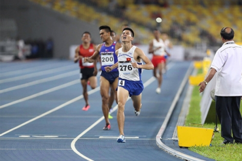 SEA Games 23/8: Tú Chinh trở thành 'nữ hoàng' đường chạy 200m