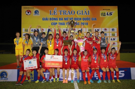 Phong Phú Hà Nam làm nên lịch sử với chức vô địch giải nữ QG