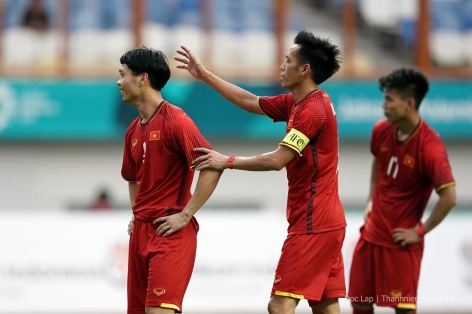3 cầu thủ Việt Nam phải tập riêng trước trận gặp Nepal là ai?