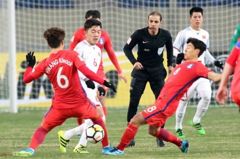 Cầu thủ Hàn Quốc: 'Tôi sẽ nhảy khỏi máy bay nếu không giành HCV'