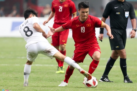 Quang Hải được đội bóng Thái Lan trải thảm đỏ mời gọi