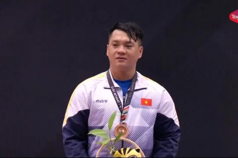 Hoàng Tấn Tài mang về tấm HC cuối cho đoàn Việt Nam tại SEA Games 29