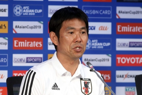 HLV U23 Nhật Bản: 'Tôi không biết chọn ai đá Olympic'