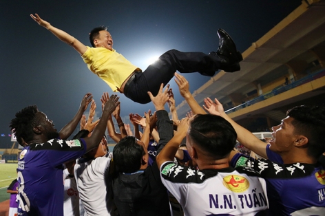 Cựu HLV Hà Nội: 'Triết lý bóng đá của bầu Hiển rất tuyệt vời'