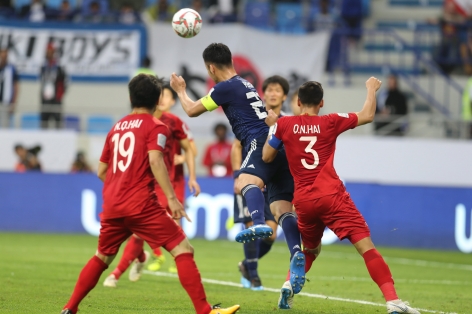 Cựu còi vàng Việt Nam: 'Thổi penalty Việt Nam là hơi nặng'