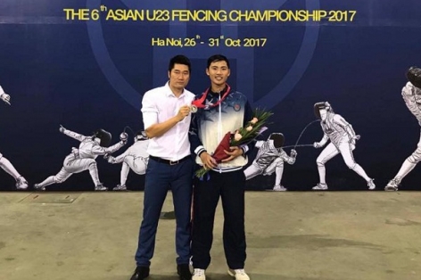 Vũ Văn Hùng giành HCB châu Á lịch sử cho đấu kiếm Việt Nam