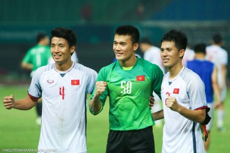Đội hình U23 Việt Nam đấu với U23 UAE: Văn Toàn đá chính