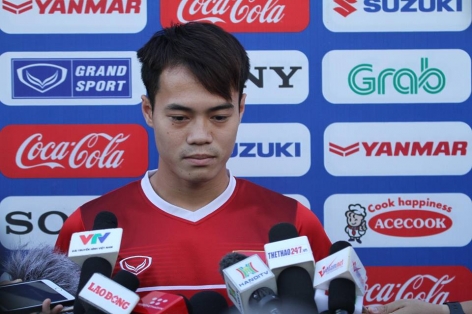 Văn Toàn: 'Em đặc biệt ấn tượng với 2 cầu thủ của Malaysia'