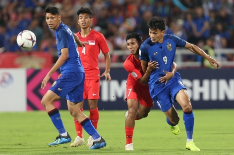 Thái Lan ngạo nghễ vào bán kết AFF Cup gặp Malaysia