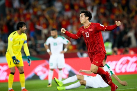 CĐV Incheon 'phát cuồng'  khi Công Phượng tái hiện pha ăn mừng ở Asian Cup