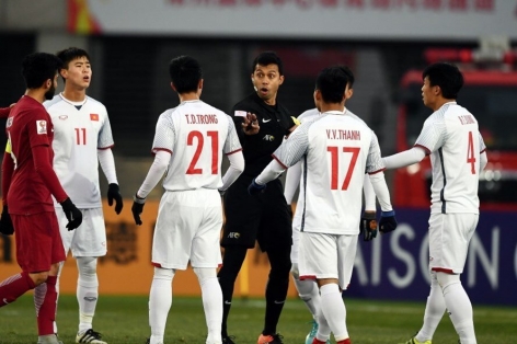 Trọng tài 'khó ưa' sẽ bắt chính trận U23 Việt Nam gặp UAE