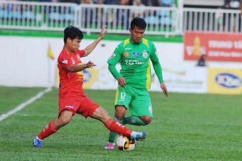 Những cầu thủ bị HLV Hữu Thắng 'bỏ quên' tại ĐTQG Việt Nam