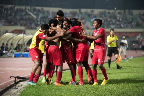 Cổ tích: Maldives vô địch SAFF Suzuki Cup 2018 nhờ… đồng xu 