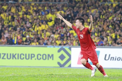 Cựu HLV ĐT Việt Nam: 'Không thể trách Malaysia đá xấu'