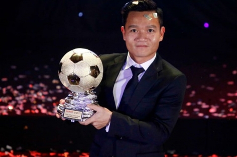 Quả bóng vàng 2018: Quang Hải nhận lá phiếu ‘vàng’