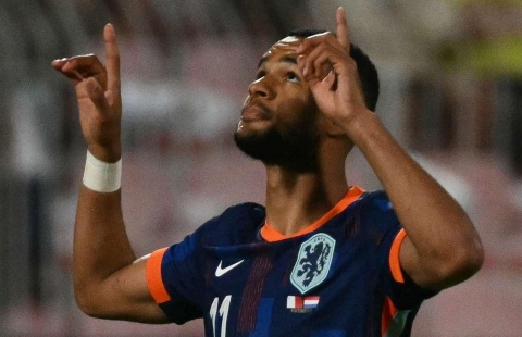 Sao Liverpool tái hiện lại kỷ lục sau gần 50 năm của Hà Lan